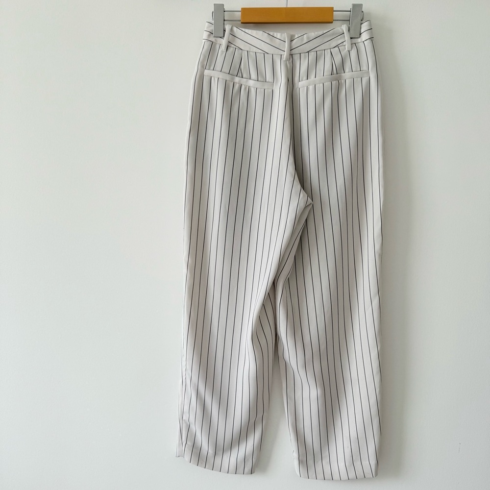 Babaton Modesto Pinstripe Pants Women’s 2 Grey/Black Cropped Tailored - Picture 7 of 12